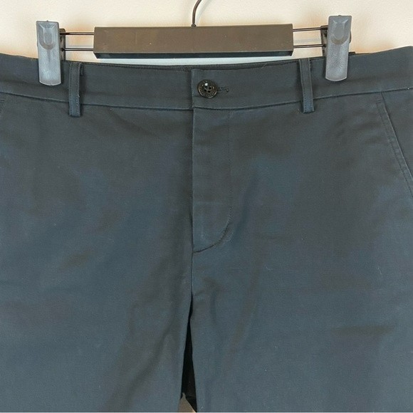 Lauren Ralph Lauren Black Bermuda Shorts Women’s Size 8 - Picture 2 of 7